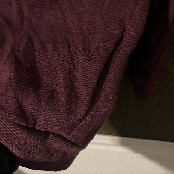 Purple Maroon Long Sleeve Victoria’s Secret PINK Thick Neck Sweater, Size XS - Picture 2 of 5
